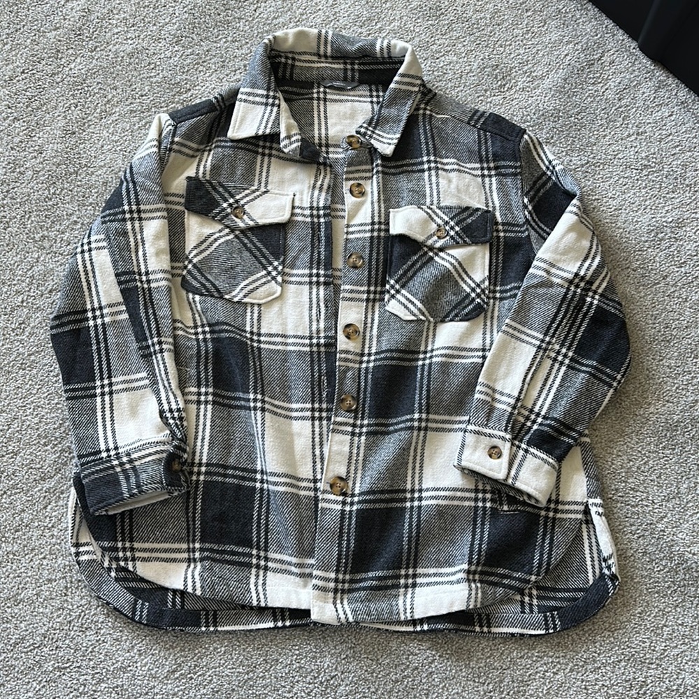 NWOT women’s shacket